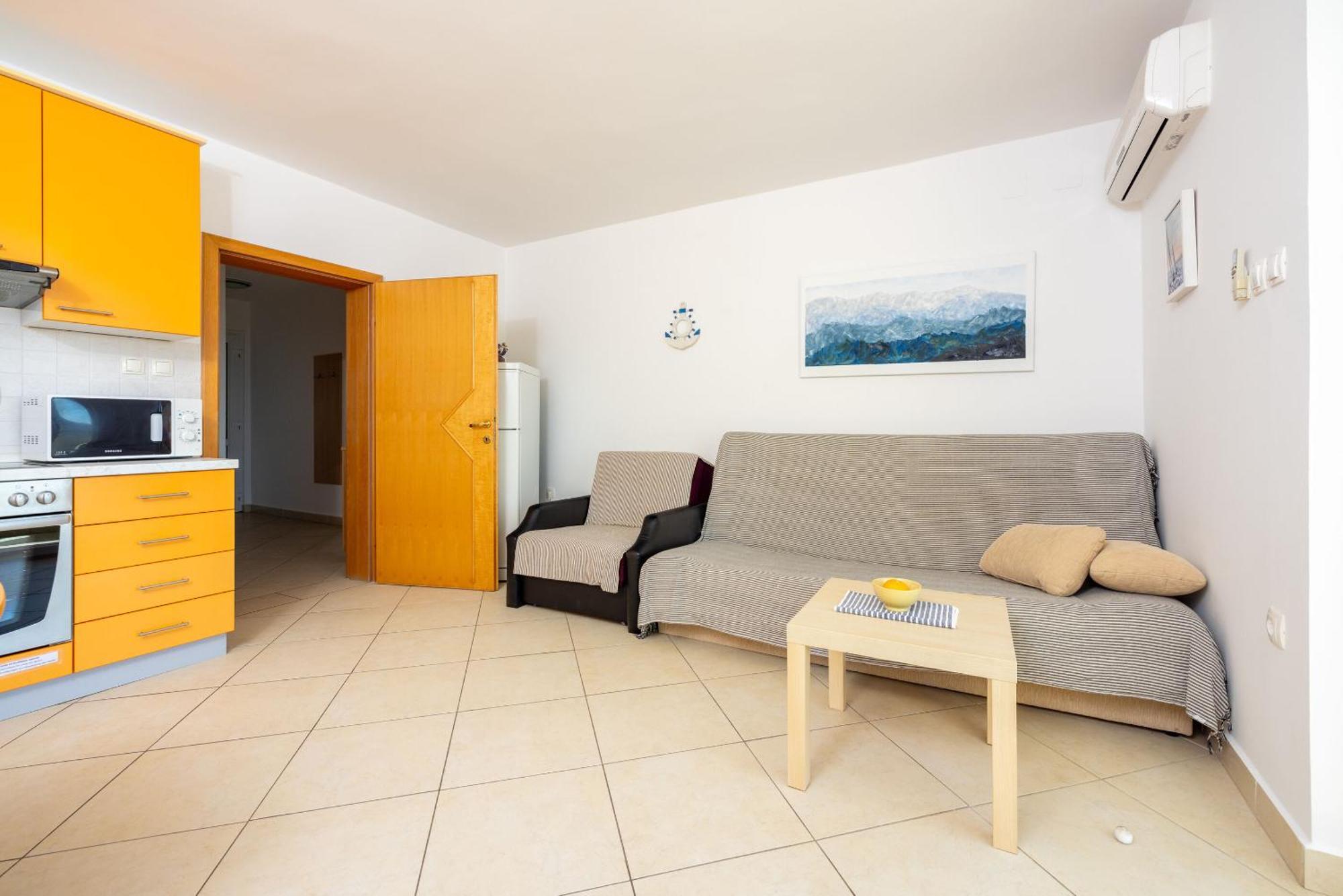 Apartments Petak Dramalj Exterior foto