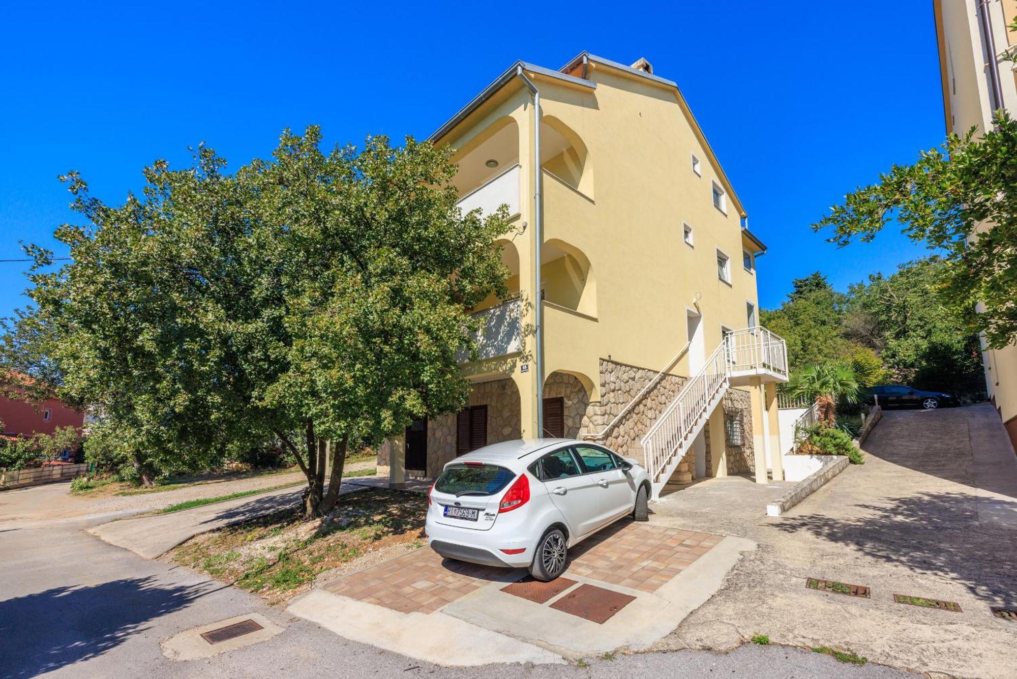 Apartments Petak Dramalj Exterior foto